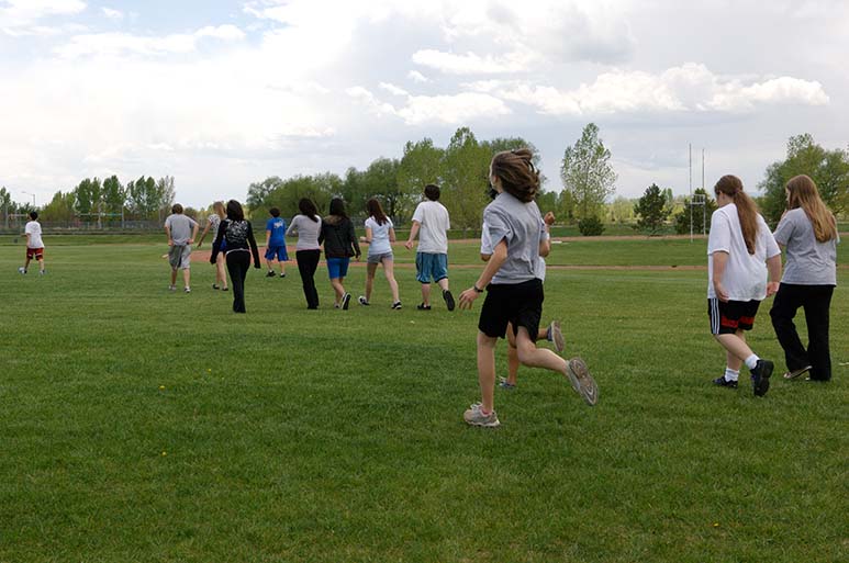 students running